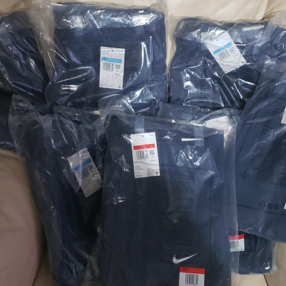 Nike jogging pants